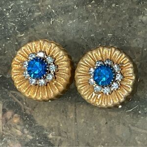 Vintage Filigree Pronged Rhinestone Earrings Clips Pillow Goldtone